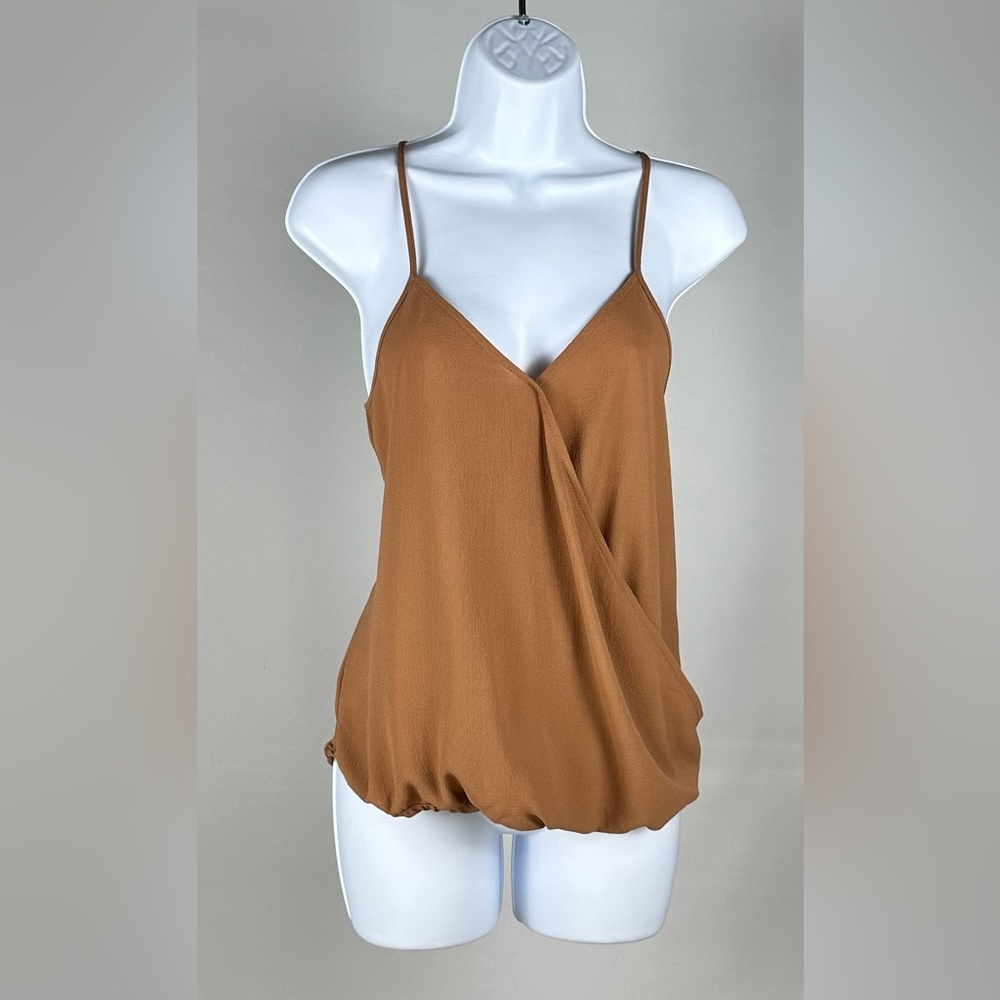 Olive and Oak Crossover V Neck Cami Top (M) Nutmeg
